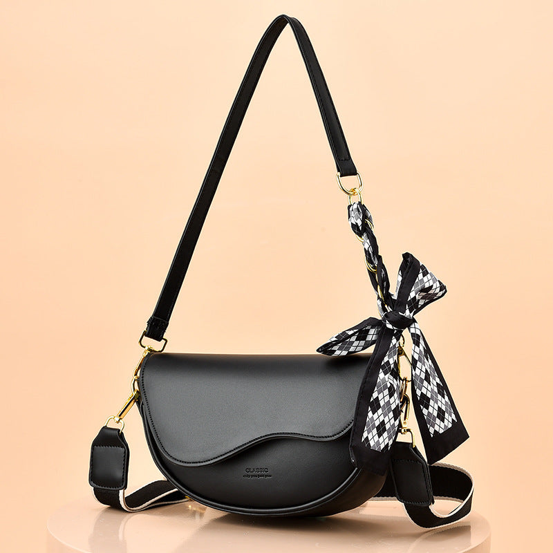 Women's Fashion Retro Underarm French Niche One Crossbody Bags