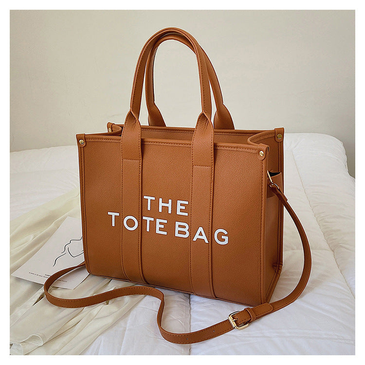 Women's Large Capacity Fashion Single Letter Shoulder Bags