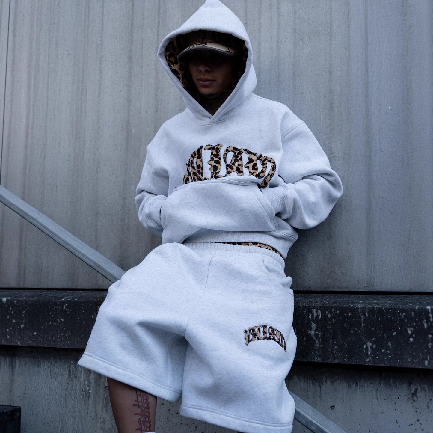 Women's & Men's Trendy Hooded Letters Embroidery Pullover Suits