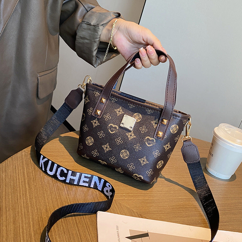 Women's Fashion Pretty Classic Printed Portable Shoulder Bags