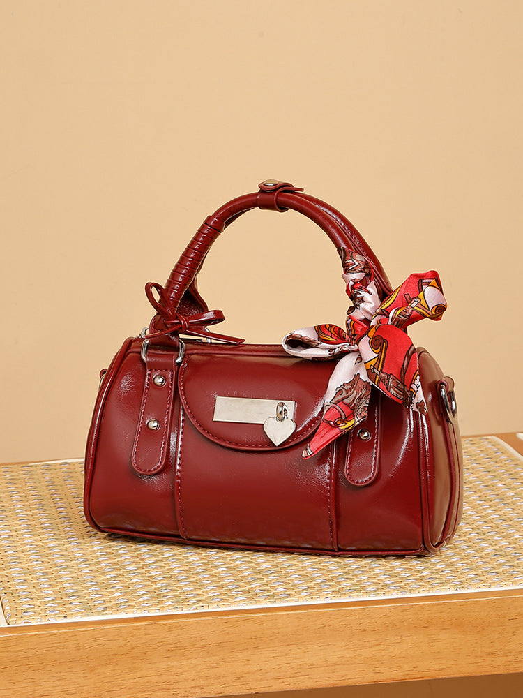 Women's Bright Leather Fashion Hot Commuter Handbags