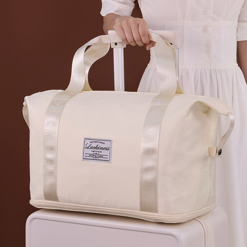 Large Capacity Portable Strap Waterproof Coverable Travel Bags