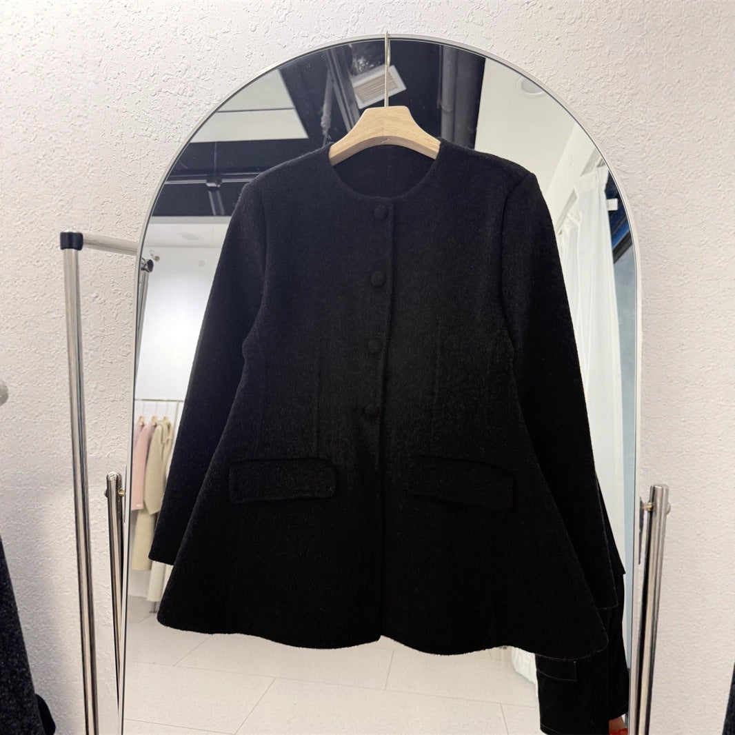 Women's Autumn Fashionable Temperamental Commuter Design Solid Color Single-breasted Coats