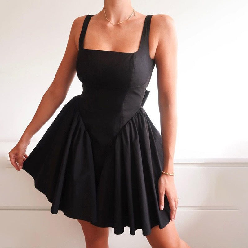 Women's Solid Color Backless Lace Up Bow Dress