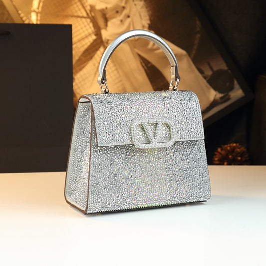 Pretty Women's Diamond Retro Fashion Good-looking Bags