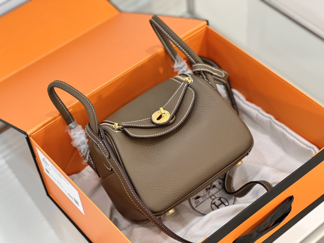 Women's Lindy Cowhide Underarm Pillow Advanced Texture Armpit Bags