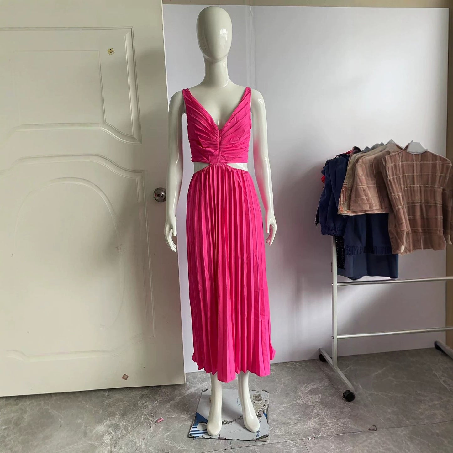 Summer Temperament Elegant Sleeveless Hollow Backless Dress