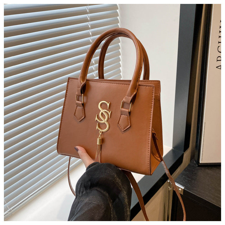 Women's Letters Summer Trendy Simple Portable Underarm Shoulder Bags