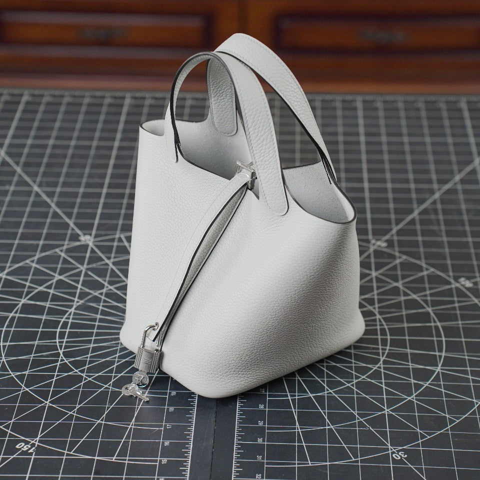 Women's Vegetable Basket Versatile Genuine Leather High Handbags