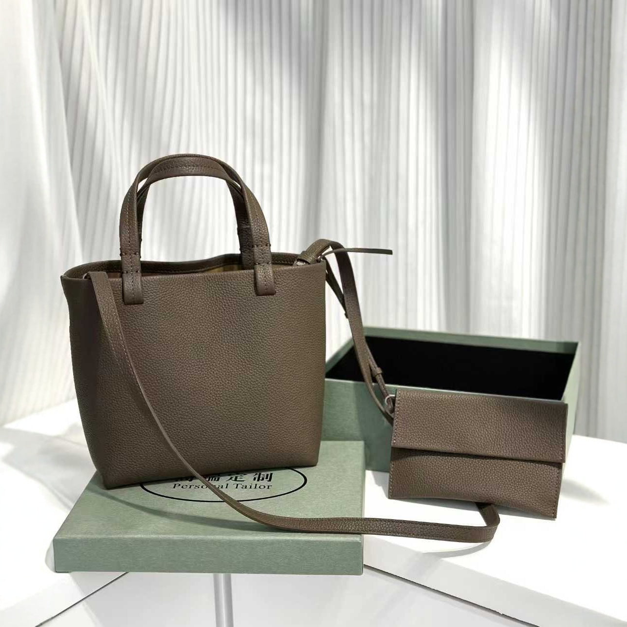 New Cool Popular Cowhide Simple Style Crossbody Bags