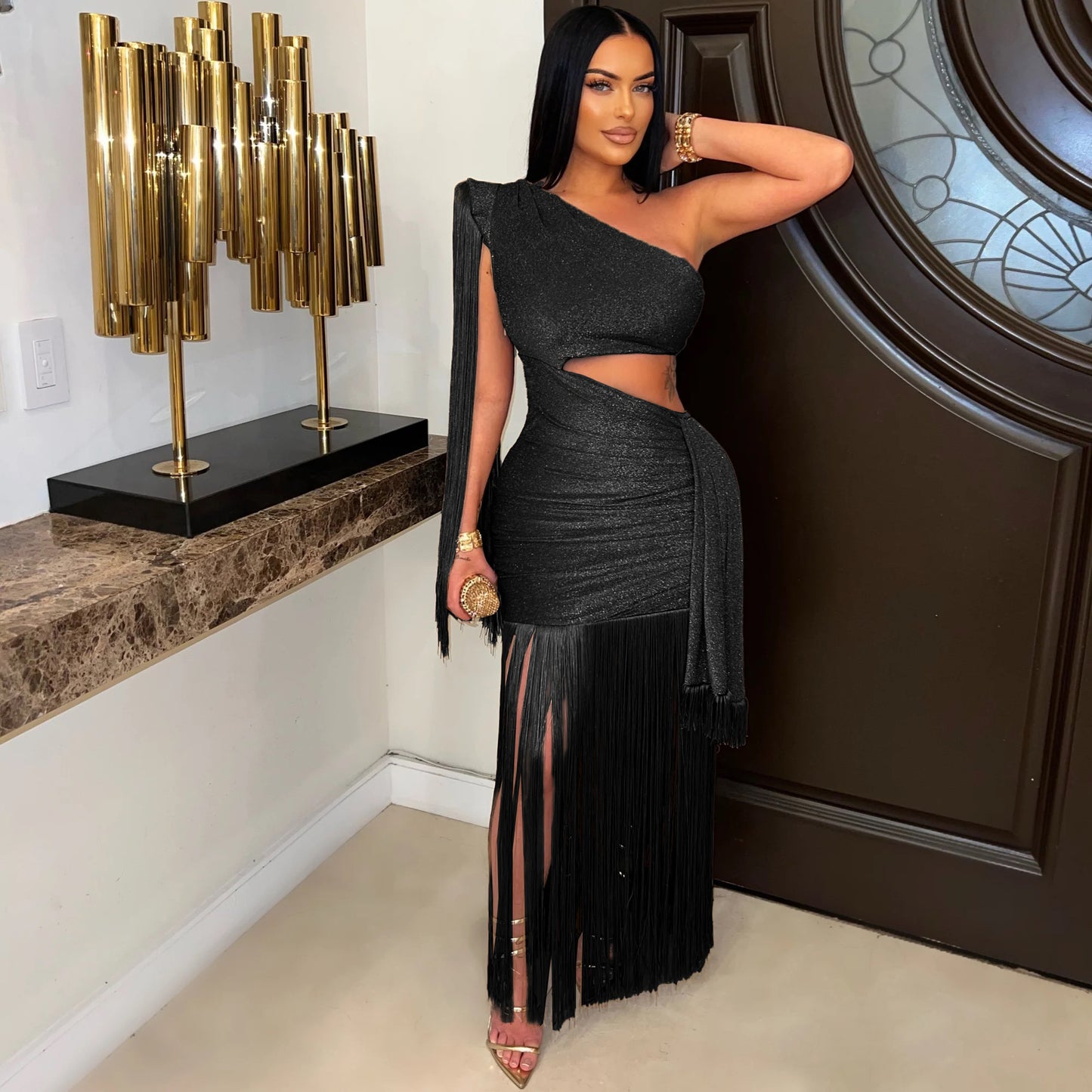 Charming Asymmetric Shoulder Tassel Maxi Dress Dresses