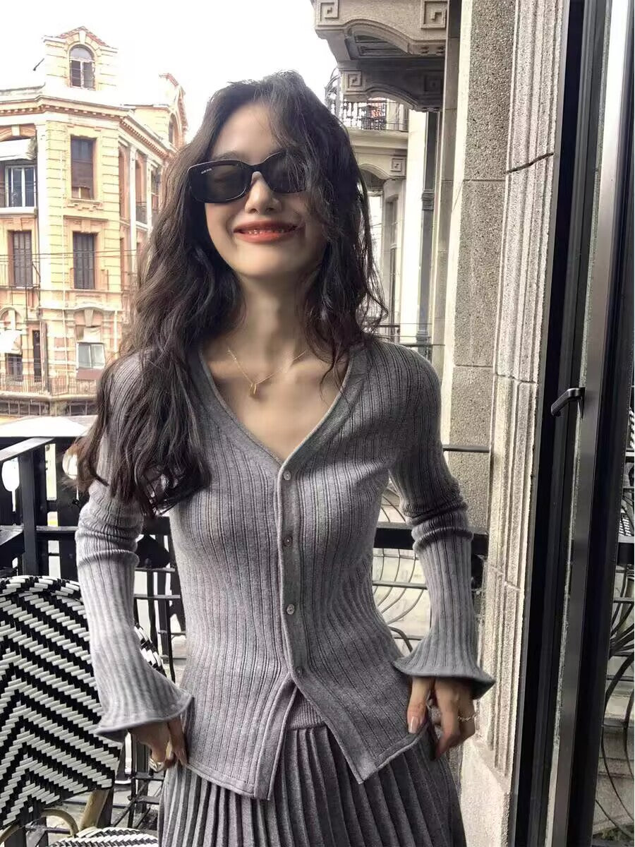 Classic Style Graceful Pleated Knitting Spring Sweaters