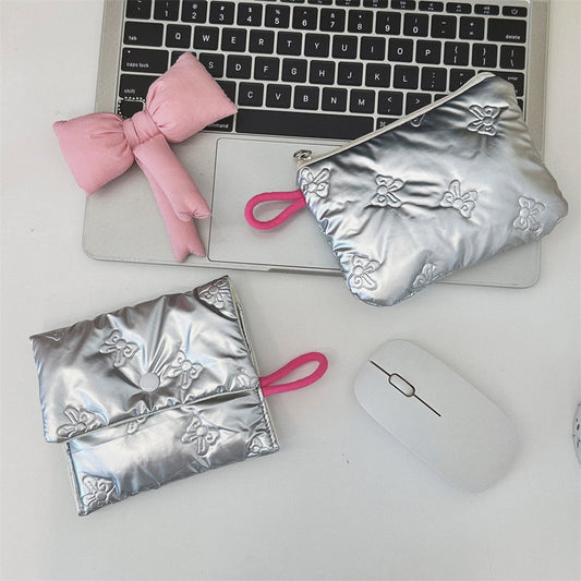 Heart-shaped Clutch Makeup Pocket Take It Cosmetic Bags