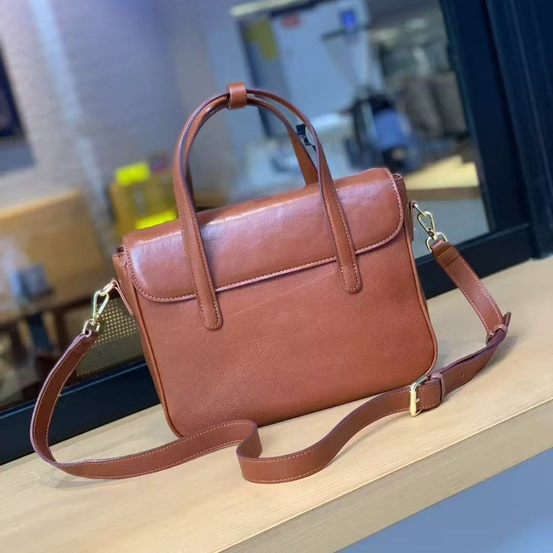 Women's Layer Plant Cowhide Leather Retro Fashion Handbags