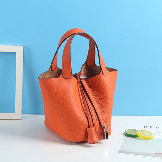 Stylish Beautiful Women's Cowhide Leather Sier Bags