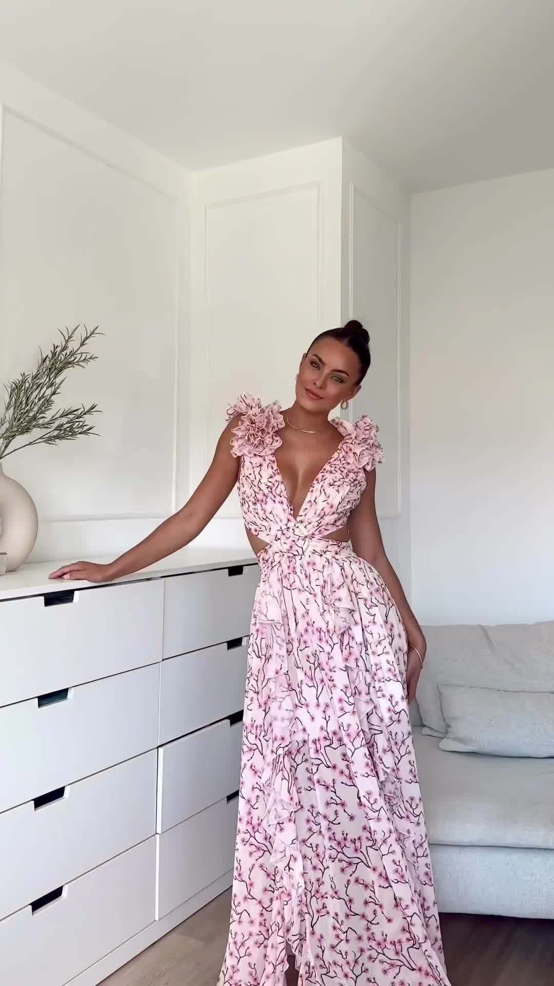 Summer Fashion Pastoral Print Backless Sexy Dresses