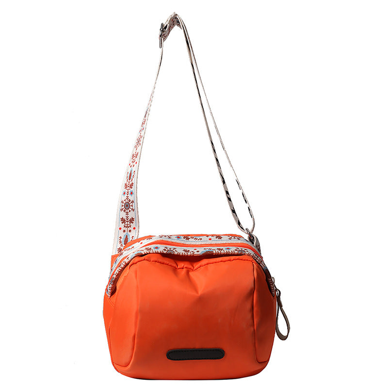 Women's Waterproof Nylon Cloth Large Capacity Leisure Shoulder Bags