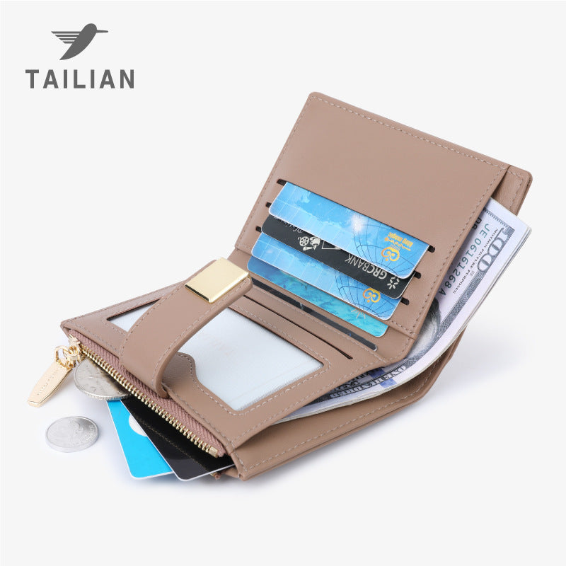 Women's Short Eastern European Crocodile Pattern Advanced Ladies Wallets