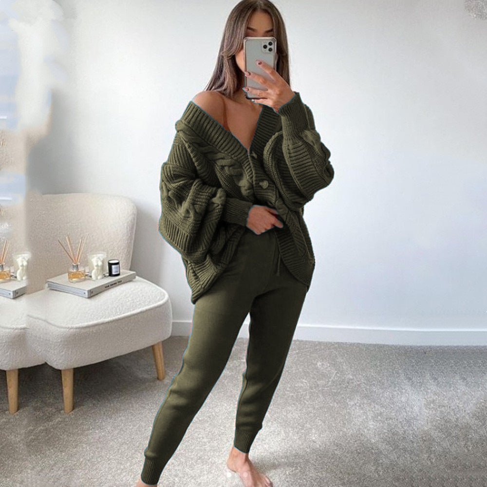 Women's Fashion Solid Color Slimming Long Sleeve Sweaters