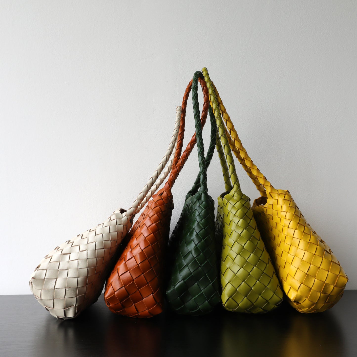 French Retro Vegetable Basket Genuine Leather Armpit Bags