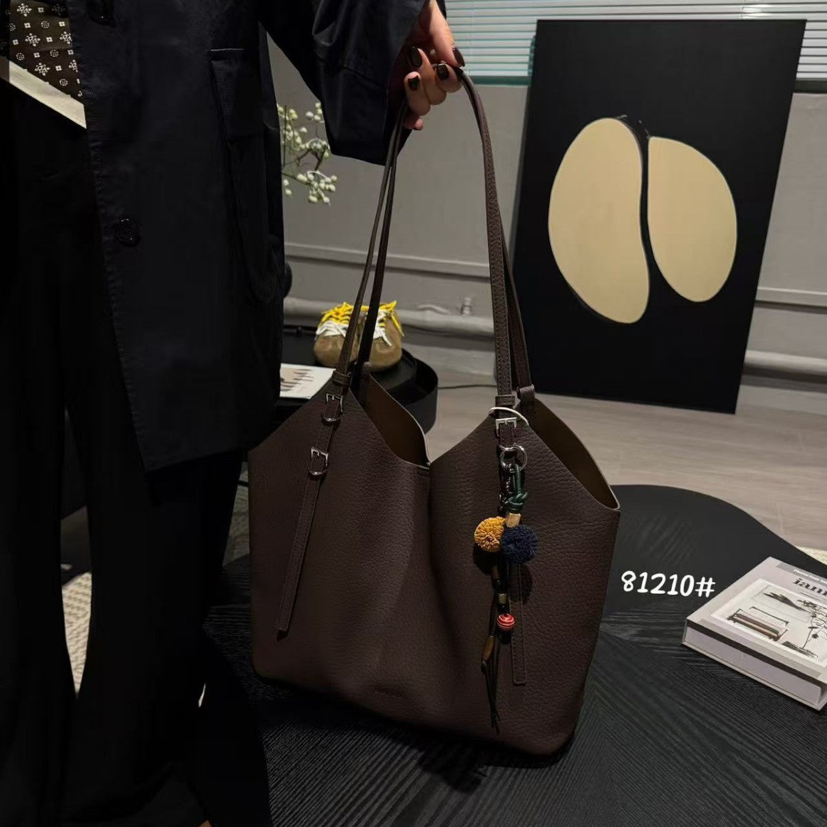 Women's Lazy Style Genuine Leather Large Capacity Tote Bags