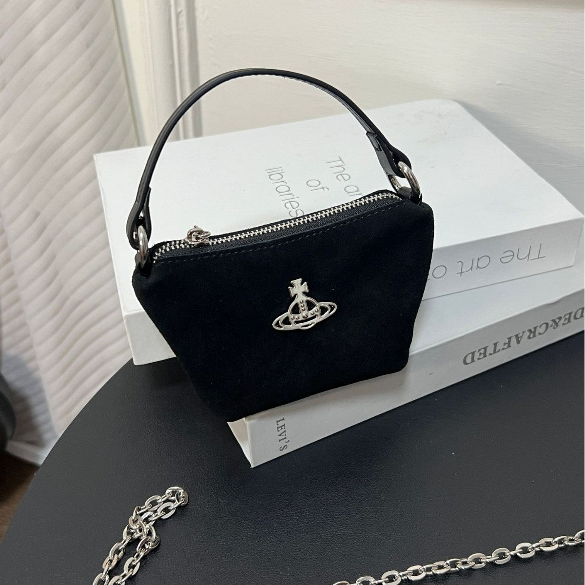 Fashion Elegant Print Chain Spicy Earphone Bags