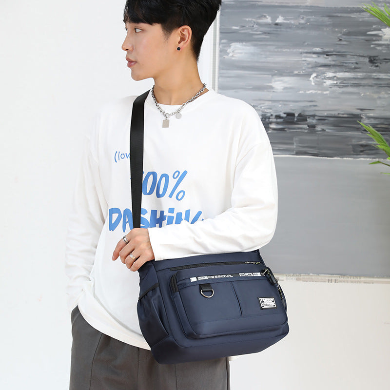 Men's Large Capacity Waterproof Hard-wearing Leisure Men's Messenger Bags