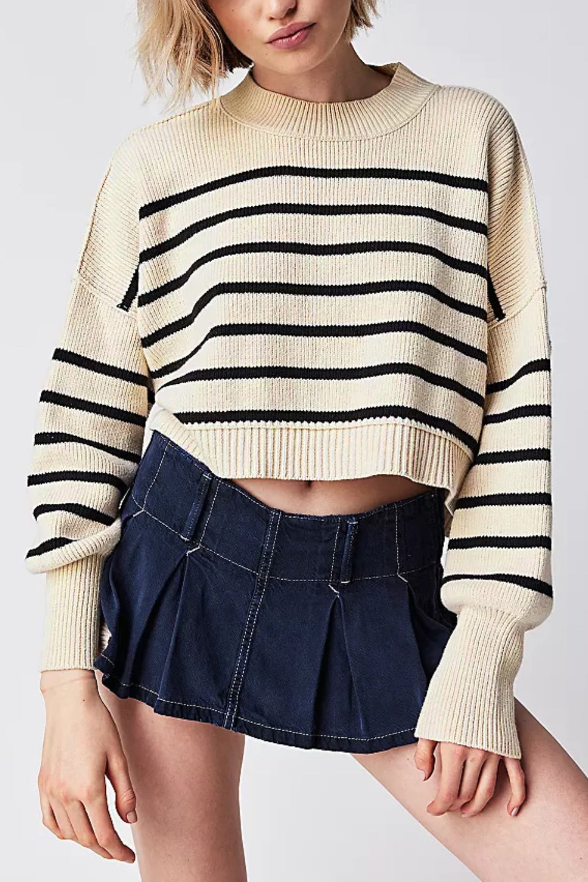 Women's Fashion Round Neck Solid Color Loose Sweaters