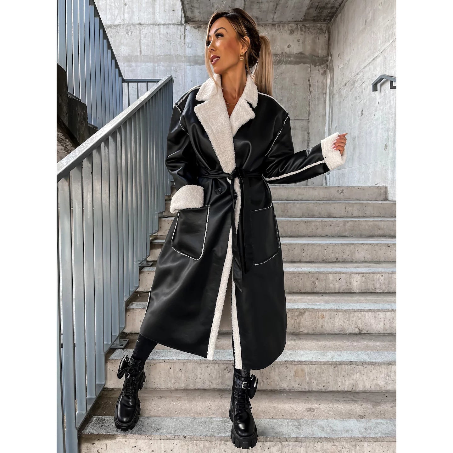 Women's Casual Leather Thickened Trench Loose Fashionable Coats