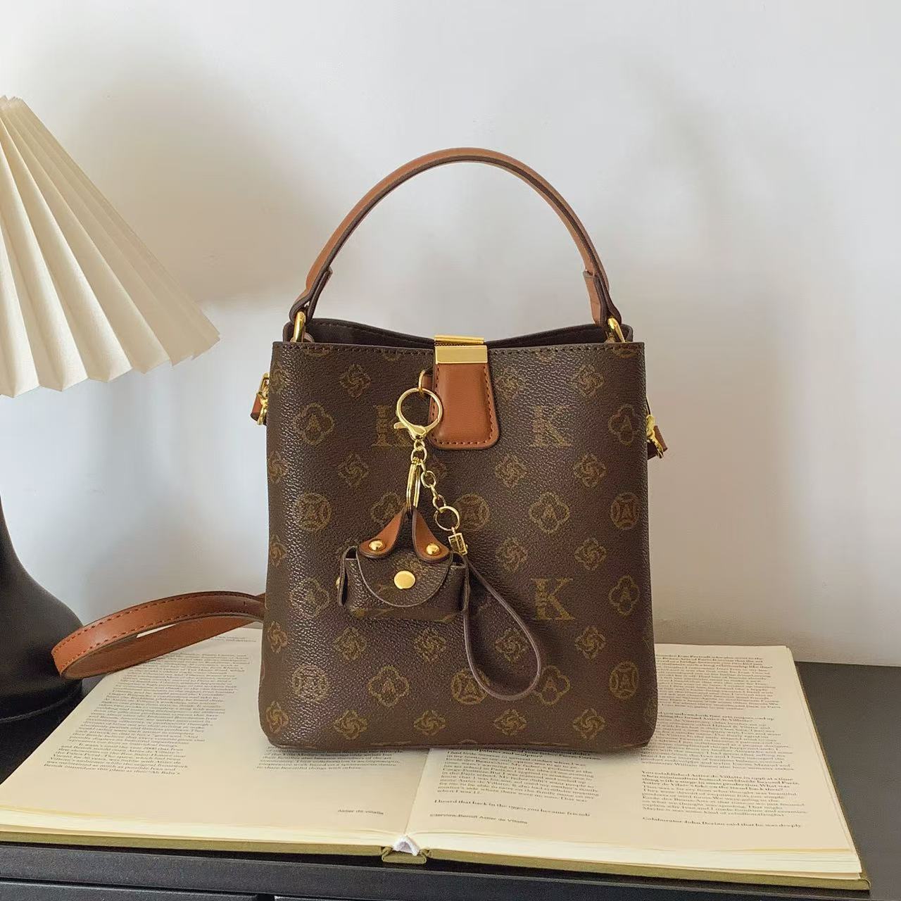 Women's Vegetable Basket Korean Style Contrast Color Shoulder Bags