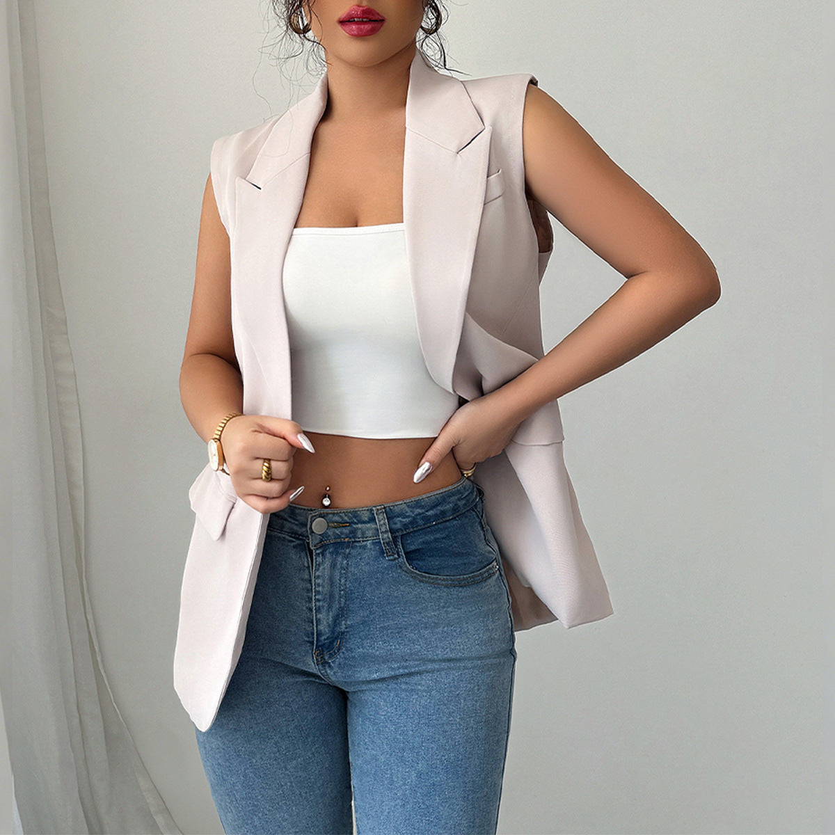 Women's Elegant Graceful Sleeveless Commuter Small Summer Suits
