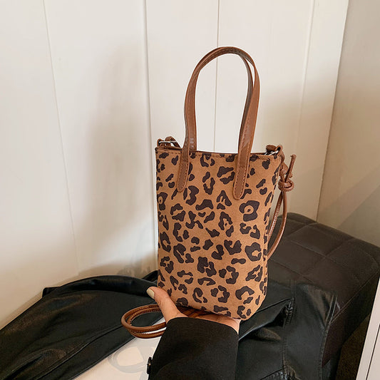 Women's Retro Minority Leopard Print Super Popular Crossbody Bags