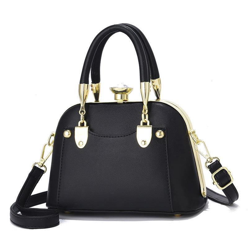 Women's Trendy Steel Frame Shell Mini Shoulder Bags