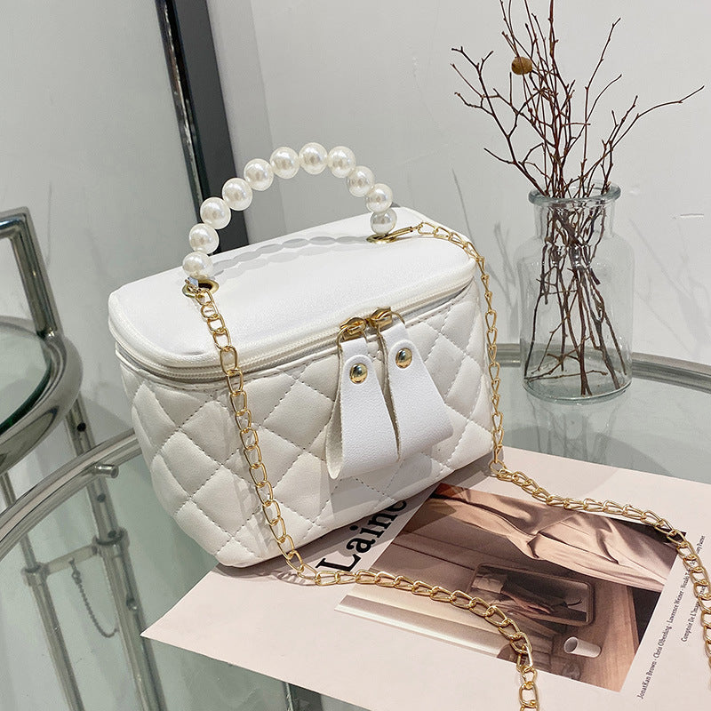 Women's Slouchy Elegant Embroidered Pearl Mini Evening Bags