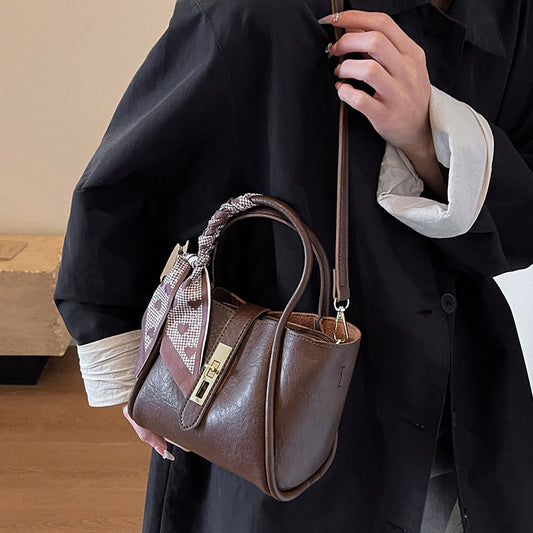 Women's Unique Fashionable High-grade Design Vintage Handbags