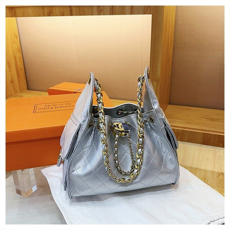Unique Women's Large Capacity Classic Style Bags