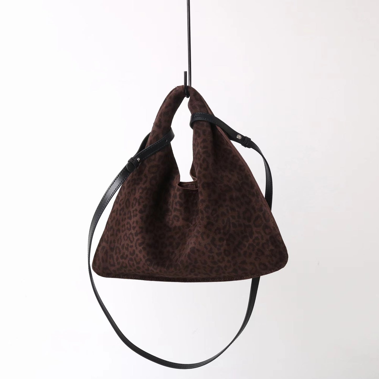 Matte Cowhide Triangle Fashion Hand Retro Bags