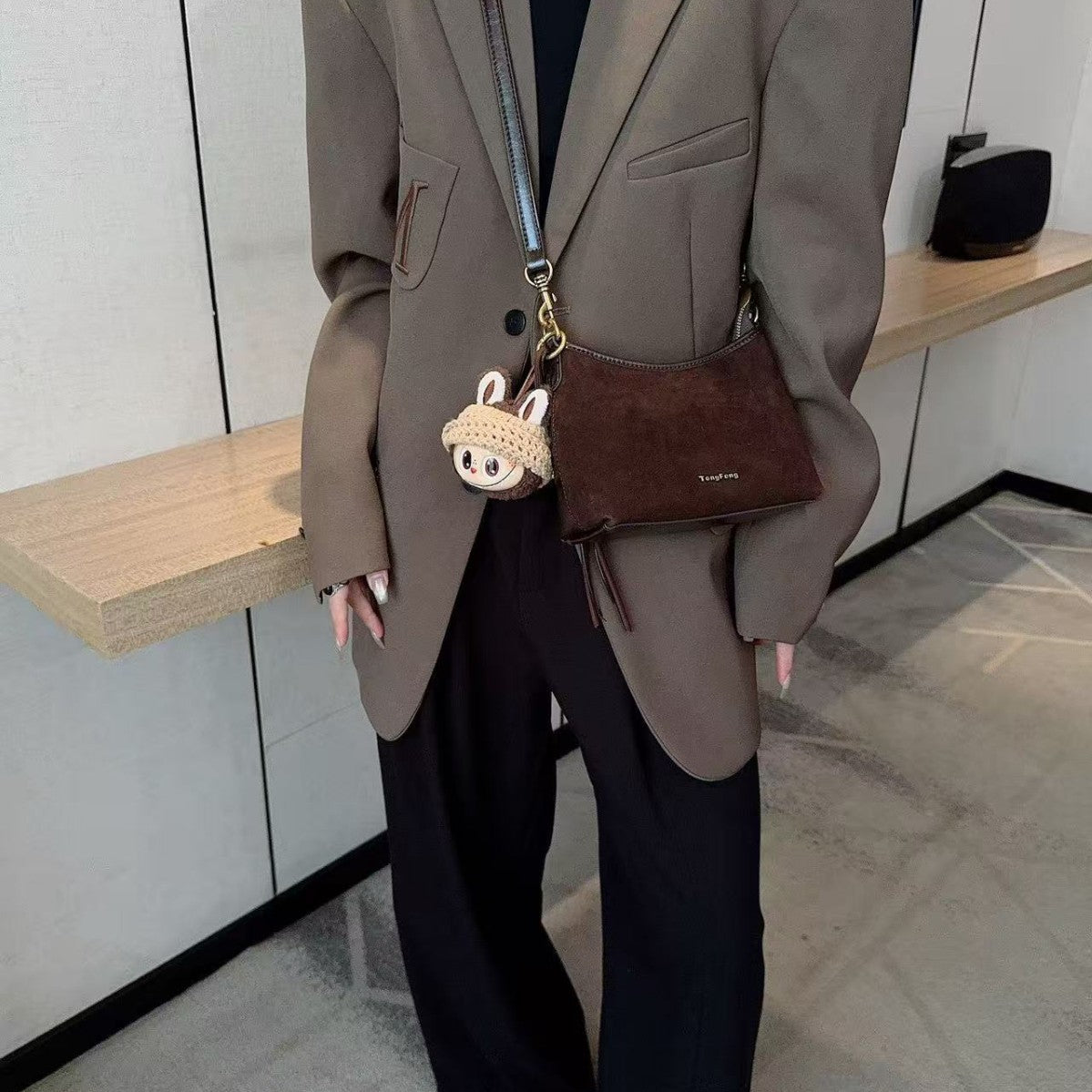 Women's Retro Frosted Leather Vegetable Basket Chain Bags