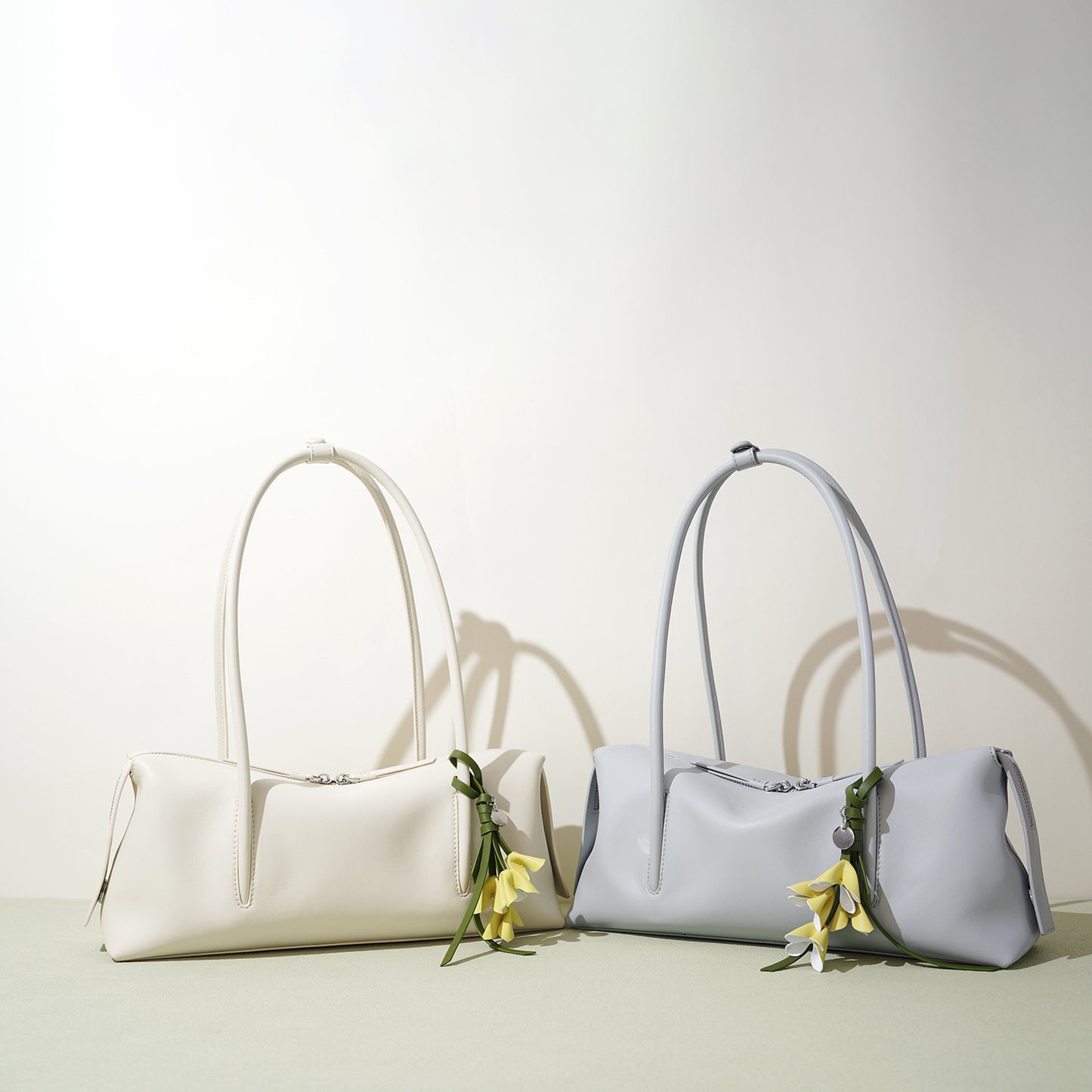 Cool Leather Tactile Feel Pendant Simple Handbags