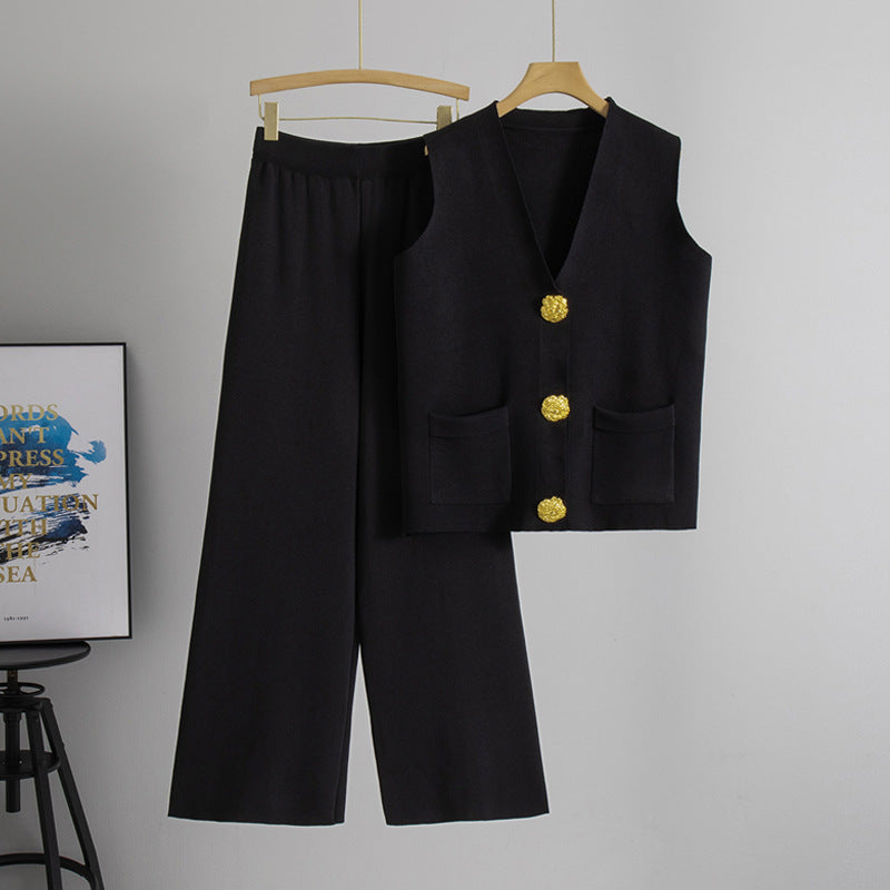 Women's Sleeveless Large Button Straight Wide Leg Two-piece Sweaters