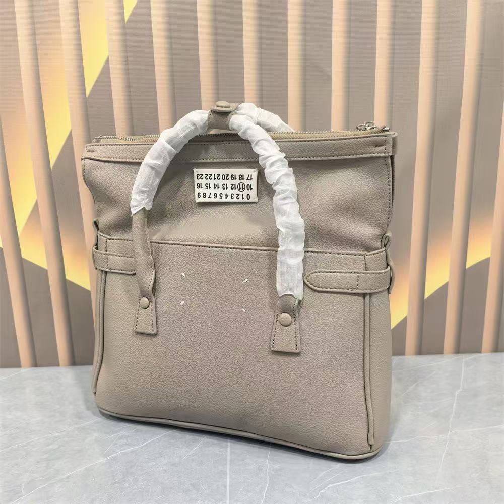 Women's & Men's & Retro Fashion Portable Boston Leather Handbags