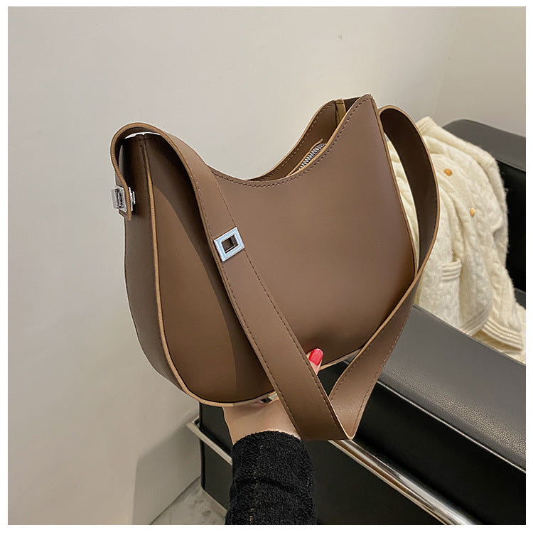 Women's Underarm Summer Simple Trendy With Texture Shoulder Bags