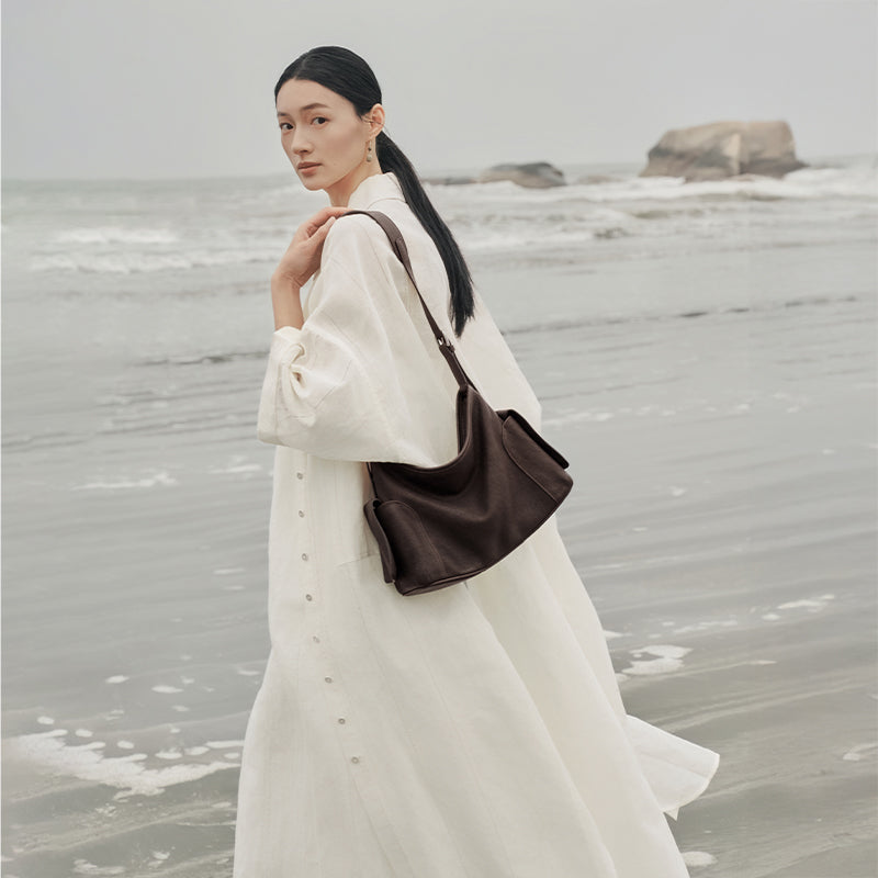 Women's Vegetable Tanned Calf Skin Large Capacity Shoulder Bags