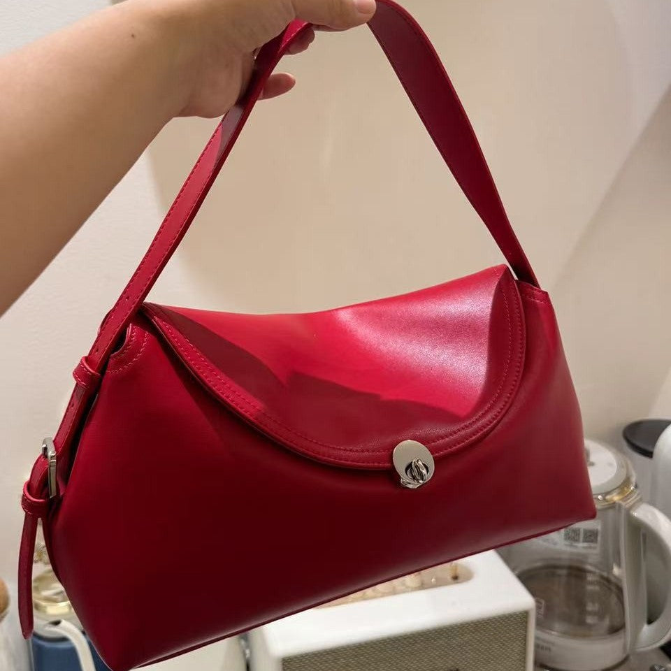 Pretty Trendy Women's Leather Versatile Large Lock