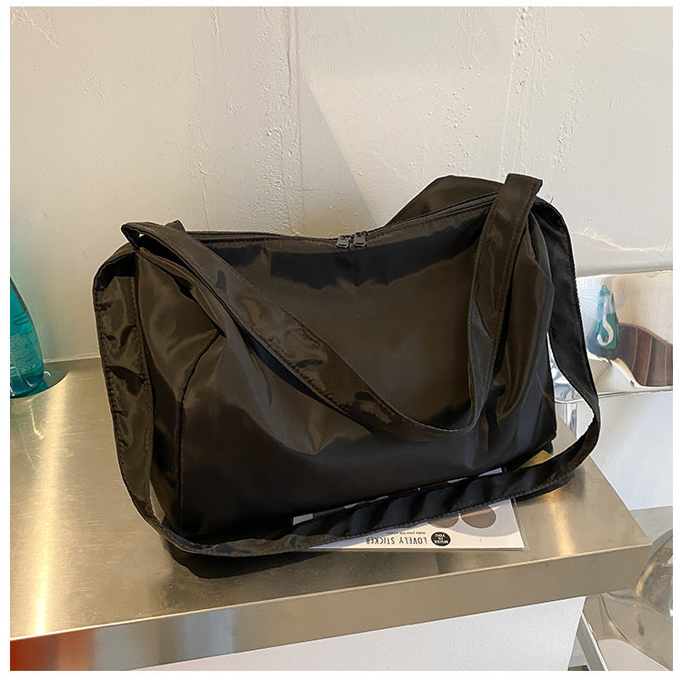 Lightweight Fashion Simple Style Large Capacity Travel Bags