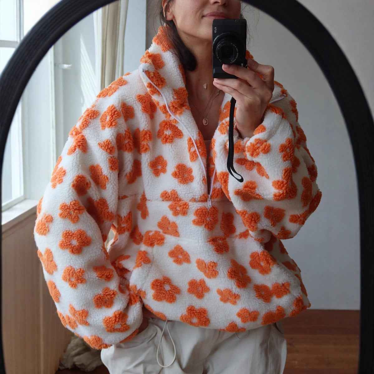 Women's Fashionable Faux Lamb Wool Printed Loose Sweaters