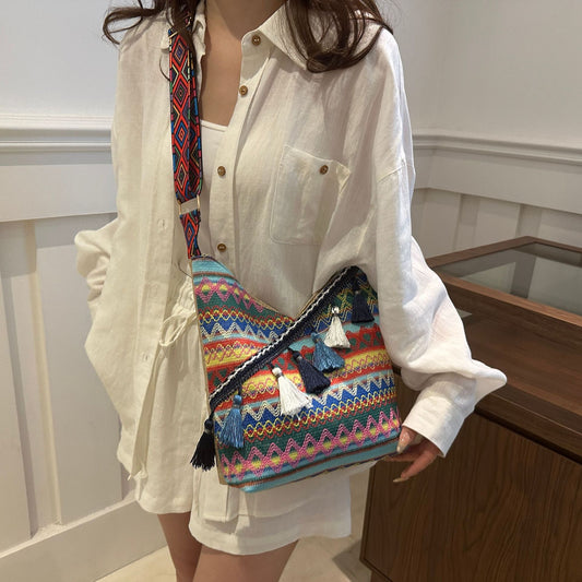 Women's Simple Artistic National Style Tassel Large Crossbody Bags
