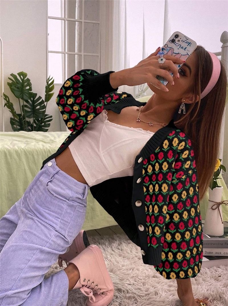 Pretty Attractive Casual Knitted Button Floral Sweaters