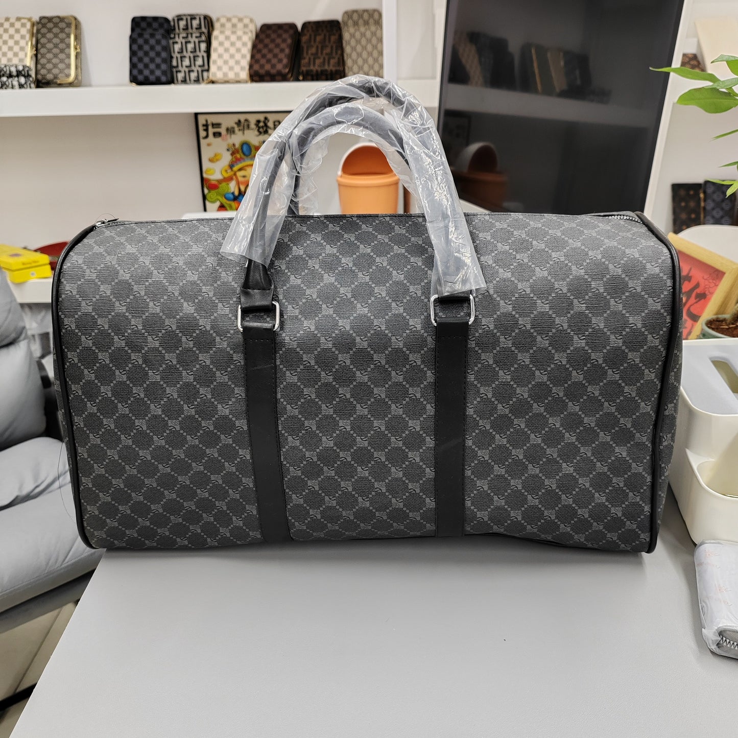 Men's Short-distance Large Capacity Unisex Big Boarding Travel Bags