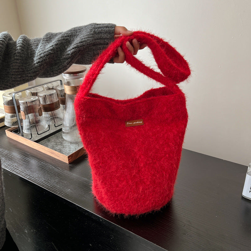 Women's Trendy Cool Glamorous Winter Plush Shoulder Bags